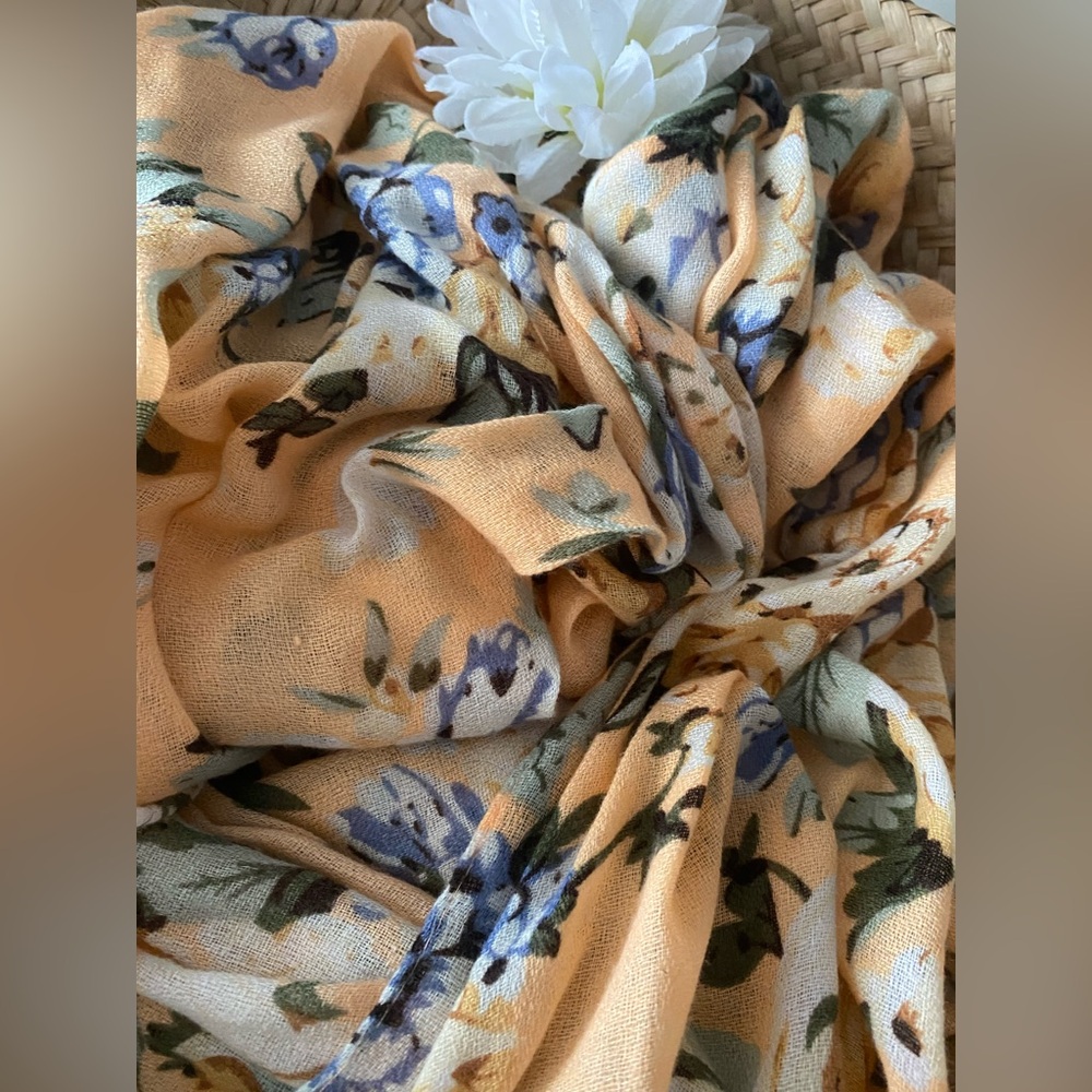 Ardene Peach Botanical Floral Infinity Scarf - Soft Boho Spring Floral - Picture 5 of 10